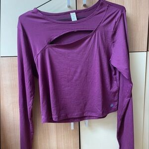 NWOT Cycle House Deep Purple Long Sleeve workout/yoga Top!